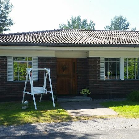 4 Bedrooms Near Center - Kranni Пори Екстериор снимка
