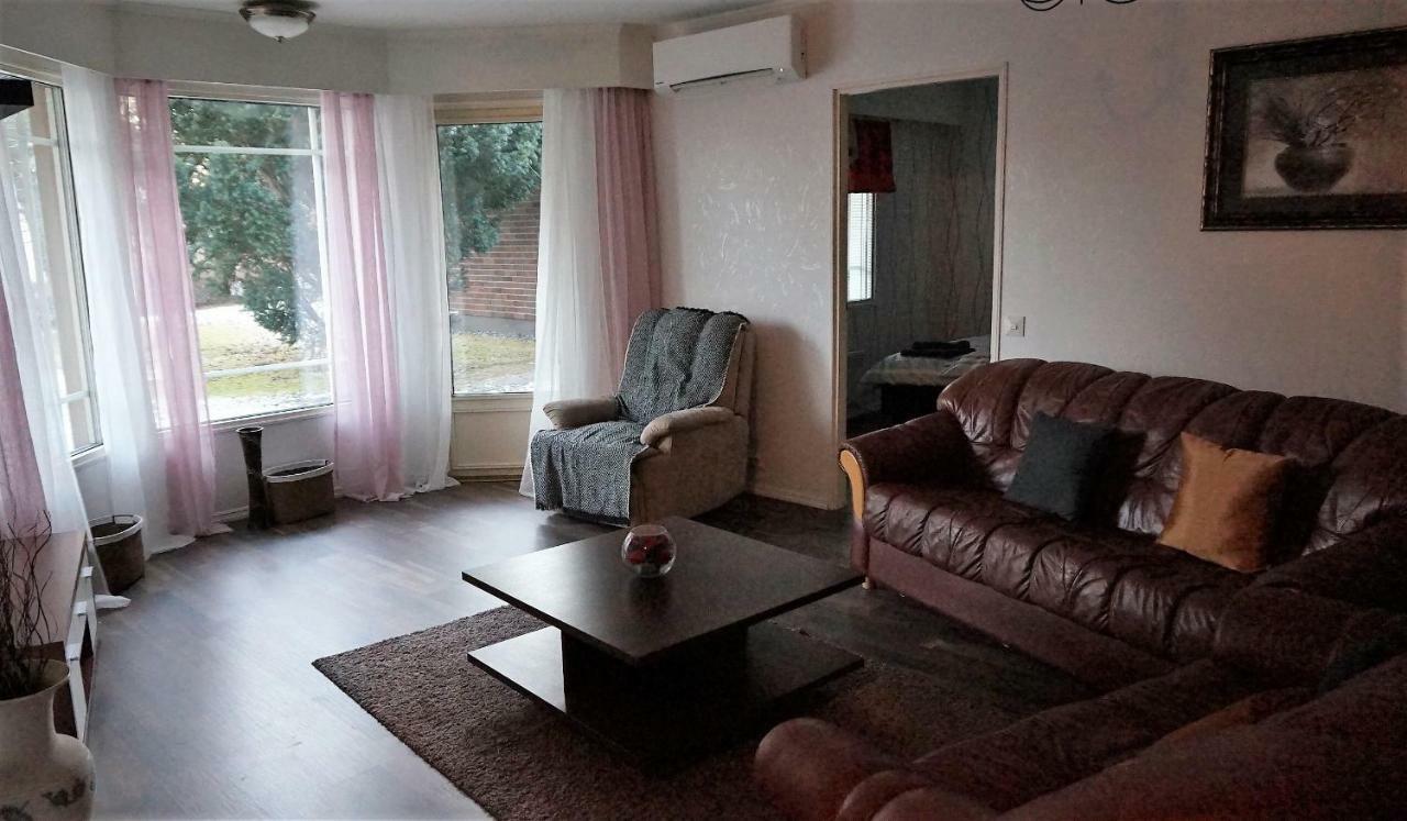 4 Bedrooms Near Center - Kranni Пори Екстериор снимка