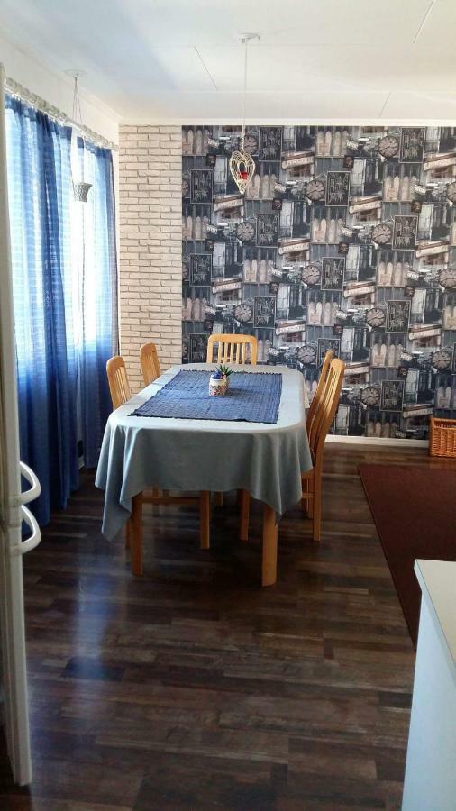 4 Bedrooms Near Center - Kranni Пори Екстериор снимка